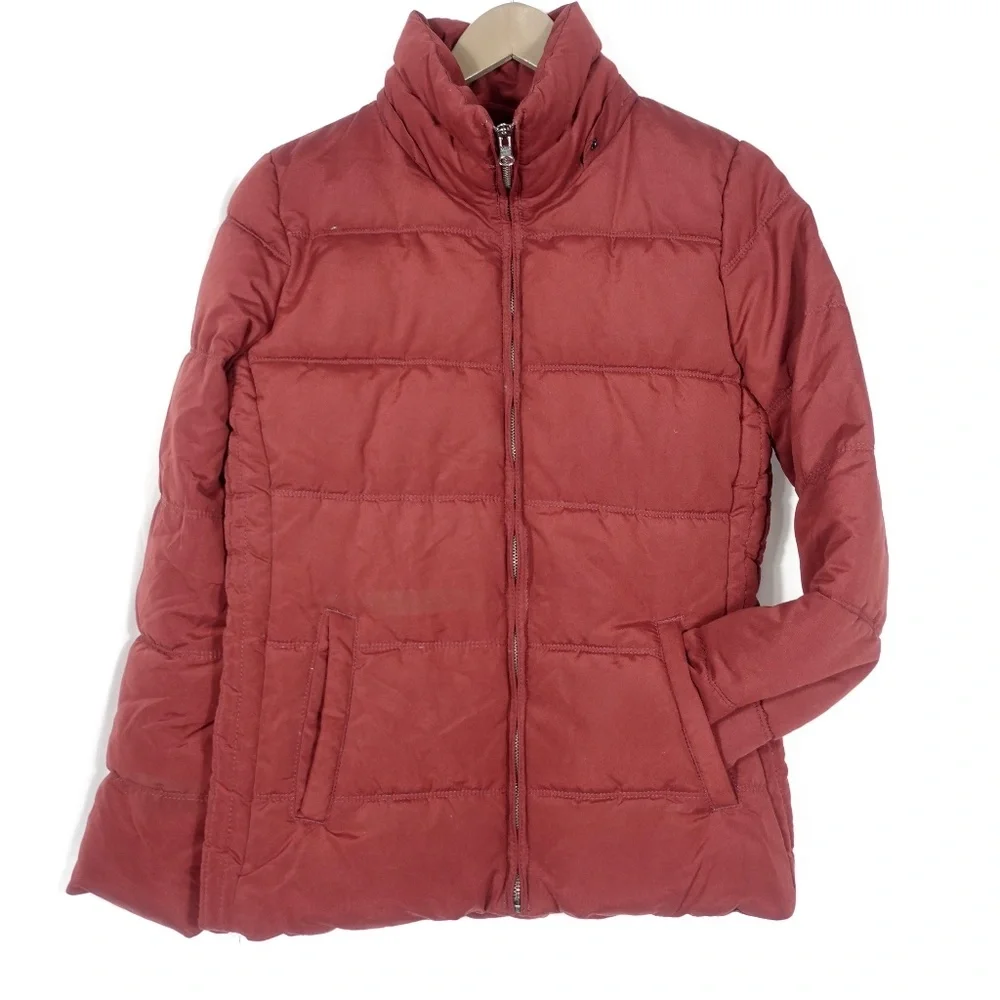 Old Navy Maroon Berry Puffer Jacket | Women’s Small Warm Lightweight Coat - Picture 1 of 9